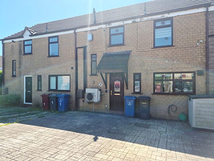 3 Bedroom Terraced House To Rent In Avebury Close, Blackburn, BB2