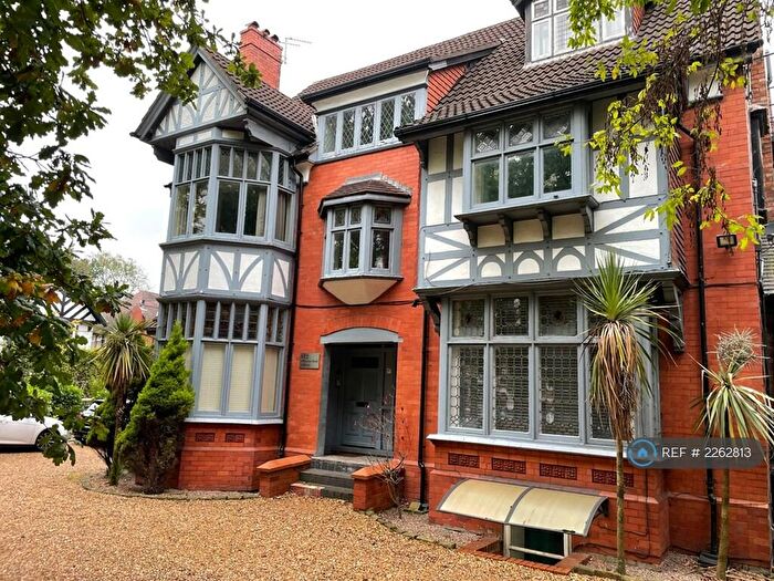 1 Bedroom Flat To Rent In Wilmslow Road, Manchester, M20