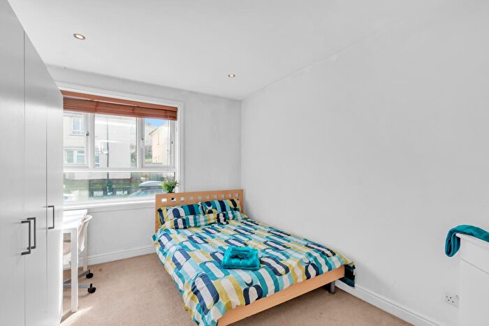 5 Bedroom House To Rent In Tarner Road, Brighton, BN2