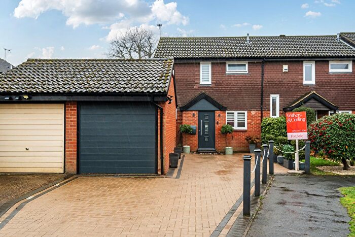 2 Bedroom End Terrace House For Sale In Furtherfield, Abbots Langley, Hertfordshire, WD5