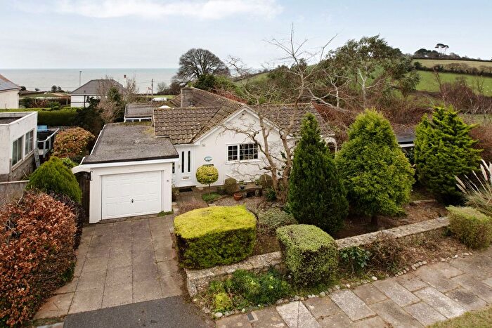 2 Bedroom Bungalow For Sale In Southdowns Road, Dawlish, EX7