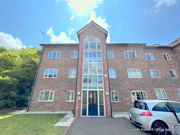 2 Bedroom Flat To Rent In The Horizons, Moss Lane, Bolton, BL6