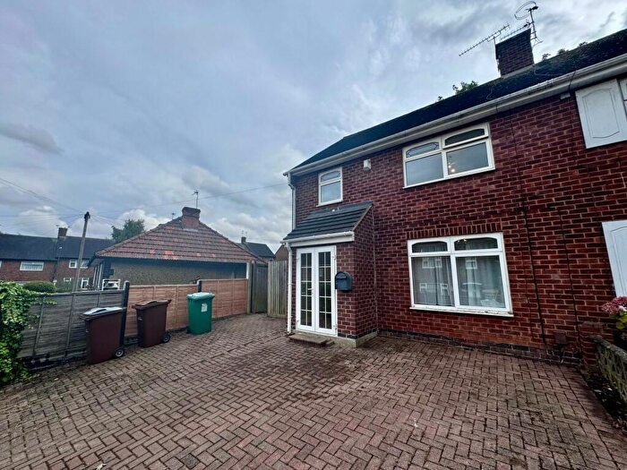 3 Bedroom House To Rent In Campden Green, Clifton, NG11