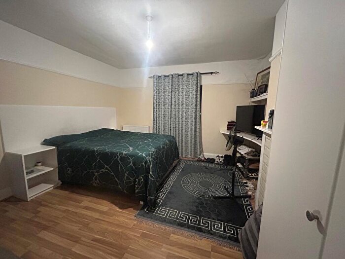 Apartment To Rent In Orchard Road, Birmingham., B24