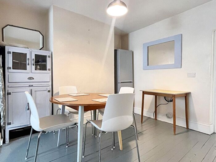 4 Bedroom Terraced House To Rent In Worcester Street, Gloucester, GL1