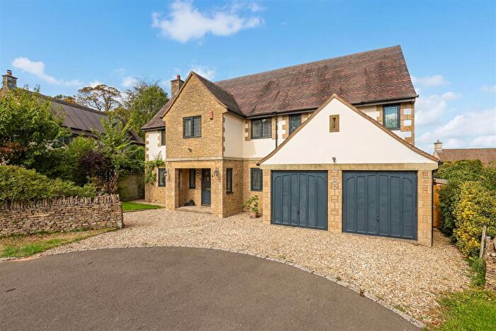 5 Bedroom Detached House For Sale In Shepherds Well, Rodborough Common, Stroud, GL5