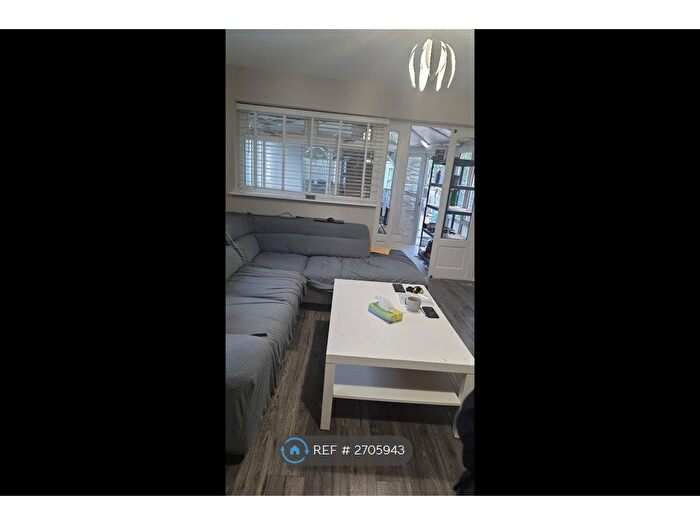 3 Bedroom Detached House To Rent In Gads Hill, Gillingham, ME7