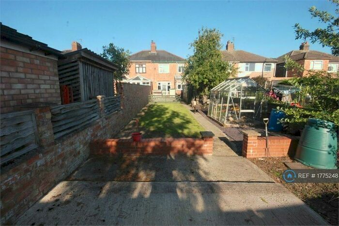 3 Bedroom Semi-Detached House To Rent In Shuckburgh Crescent, Rugby, CV22