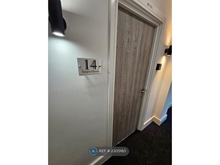 1 Bedroom Flat To Rent In Empire House, Bradford, BD1