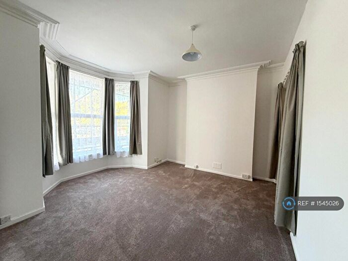 1 Bedroom Flat To Rent In Alexandra Rd, Plymouth, PL4