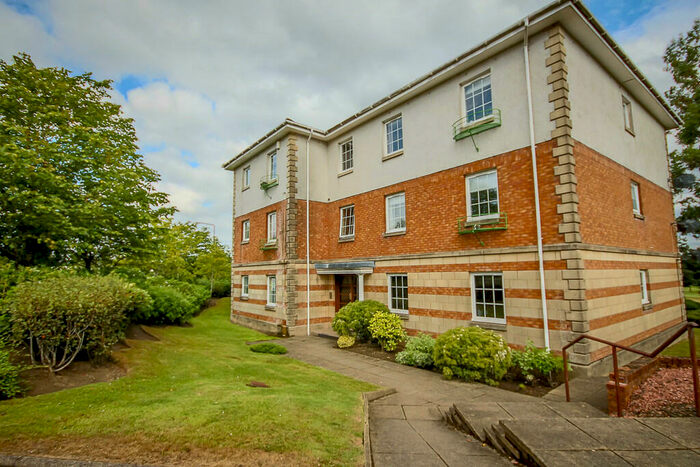 3 Bedroom Apartment To Rent In Taylor Green, Deer Park, Livingston, EH54