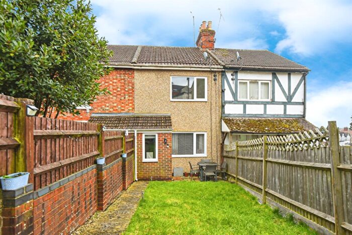 2 Bedroom Terraced House For Sale In Stanmore Street, Swindon, SN1