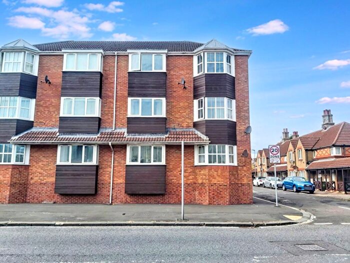 2 Bedroom Flat For Sale In Northumberland Court, Blyth, Northumberland, NE24