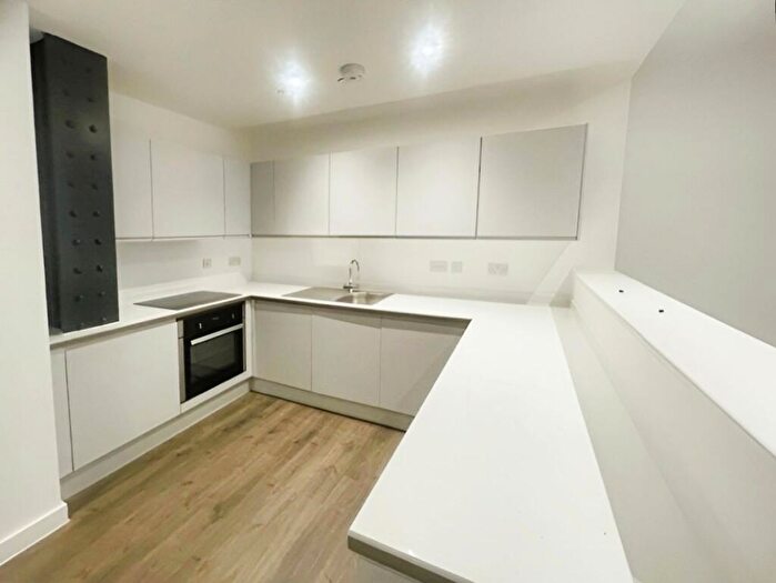 2 Bedroom Apartment To Rent In Printing Press House, School Street, Manchester, M4
