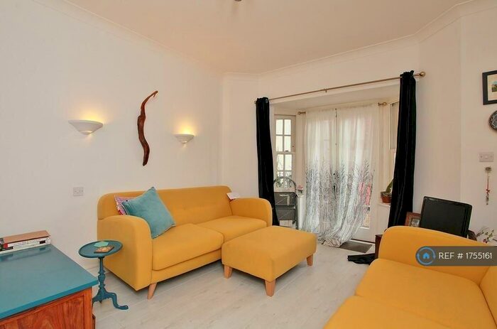 3 Bedroom Terraced House To Rent In Ock Street, Abingdon, OX14