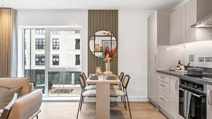 2 Bedroom Apartment For Sale In Marleigh Avenue, Cambridge, CB5