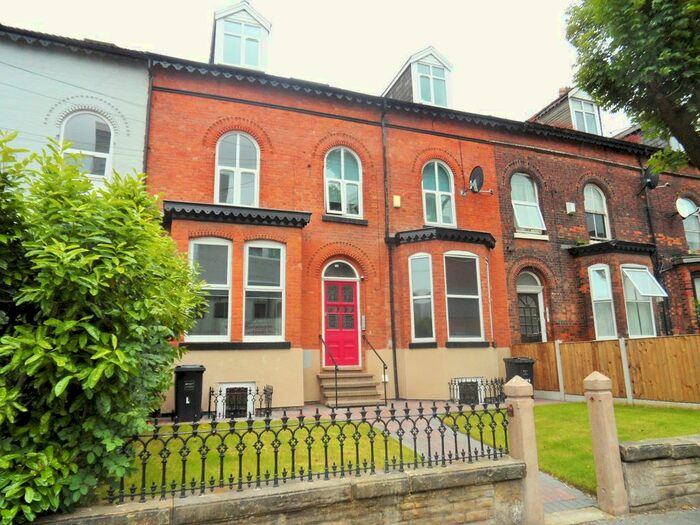 2 Bedroom Flat To Rent In Upper Brook Street, Manchester, M13