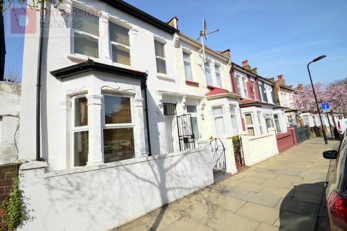 5 Bedroom End Of Terrace House To Rent In Millfields Road, Lower Clapton, Hackney, E5