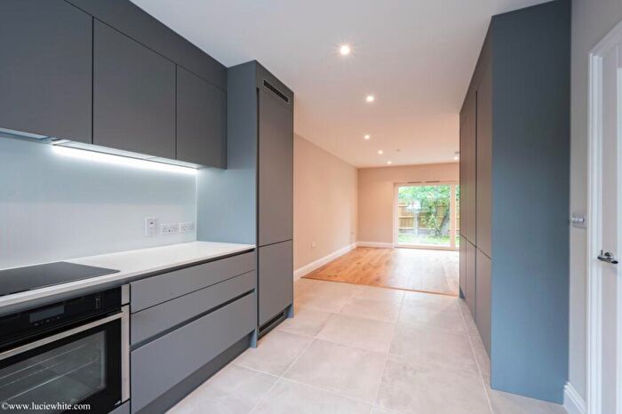 3 Bedroom House To Rent In Lovelace Gardens, Surbiton, KT6