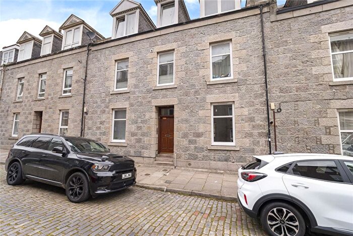 1 Bedroom Flat For Sale In Ashvale Place, Aberdeen, AB10