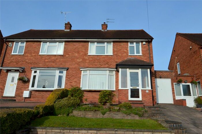 3 Bedroom Semi-Detached House To Rent In Verbena Road, Northfield, Birmingham, West Midlands, B31