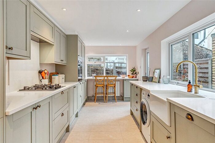 4 Bedroom Terraced House To Rent In Sherbrooke Road, London, SW6