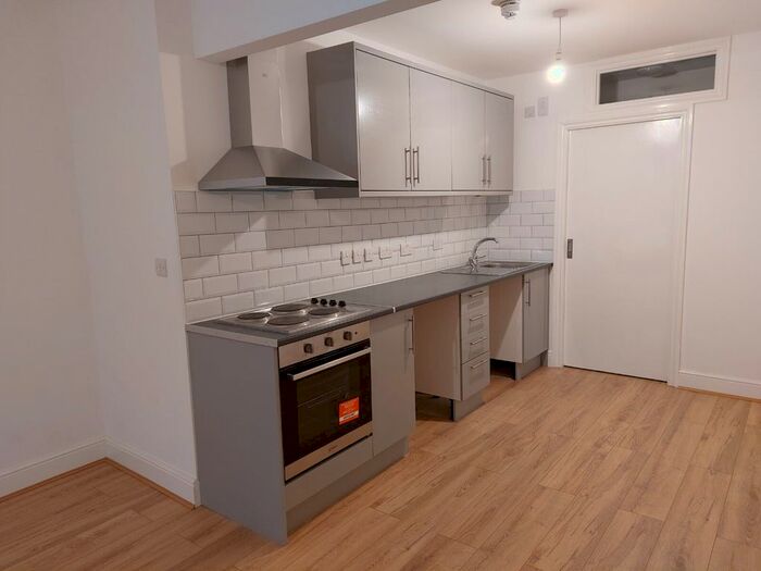 Studio To Rent In Queens Road, Hastings, TN34