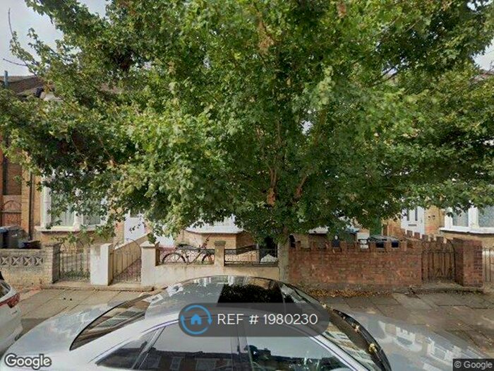 3 Bedroom Terraced House To Rent In Titchfield Road, Enfield, EN3