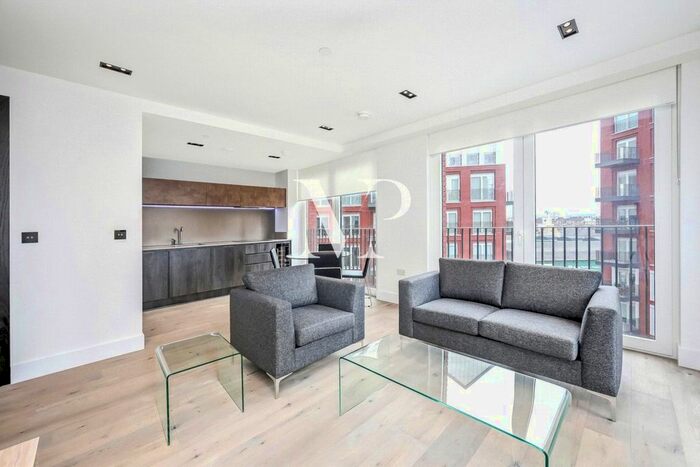 2 Bedroom Flat To Rent In Exchange Gardens, Keybridge London, London, SW8