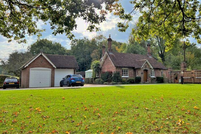 3 Bedroom Detached House For Sale In Baynards, Rudgwick, RH12