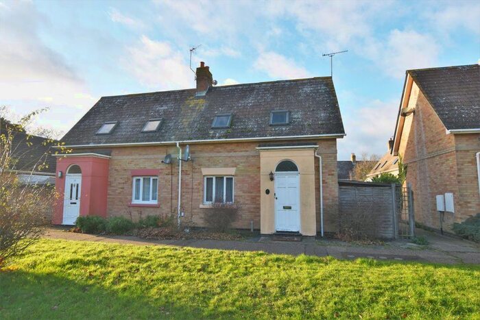 2 Bedroom Property To Rent In Middle King, Braintree CM7