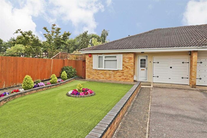 2 Bedroom Semi-Detached Bungalow For Sale In Yeomans Acre, Ruislip, HA4