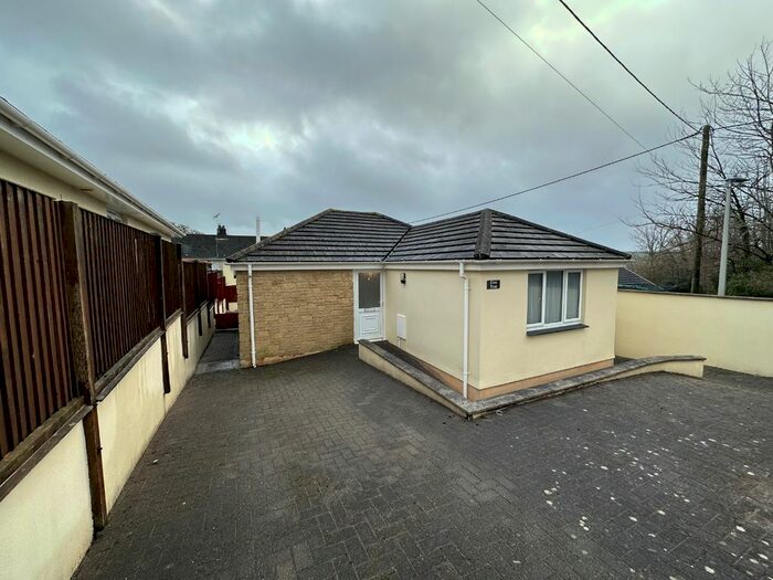 2 Bedroom Detached Bungalow To Rent In Meadow Bank, Passage Hill, Mylor Bridge, TR11