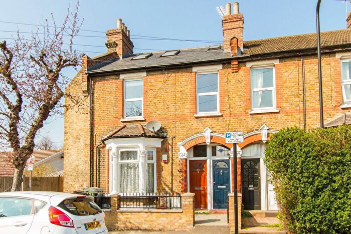 2 Bedroom Maisonette To Rent In Ringwood Road, Walthamstow, Walthamstow, London, E17