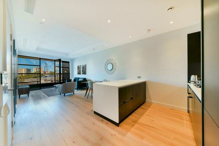 1 Bedroom Apartment To Rent In Bridgewater House, London City Island, London, E14