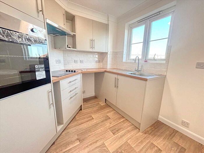 2 Bedroom Flat For Sale In Coleman Court, Station Road, Clacton On Sea, CO15