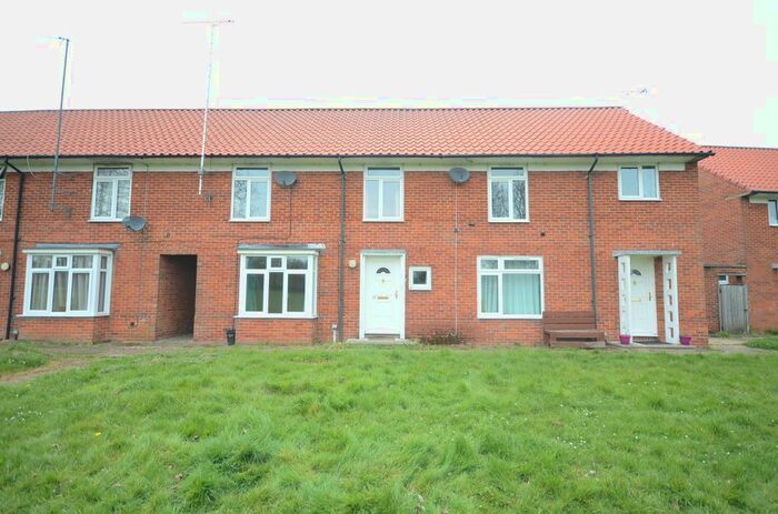 3 Bedroom Terraced House To Rent In Venning Road, Arborfield, Reading, RG2