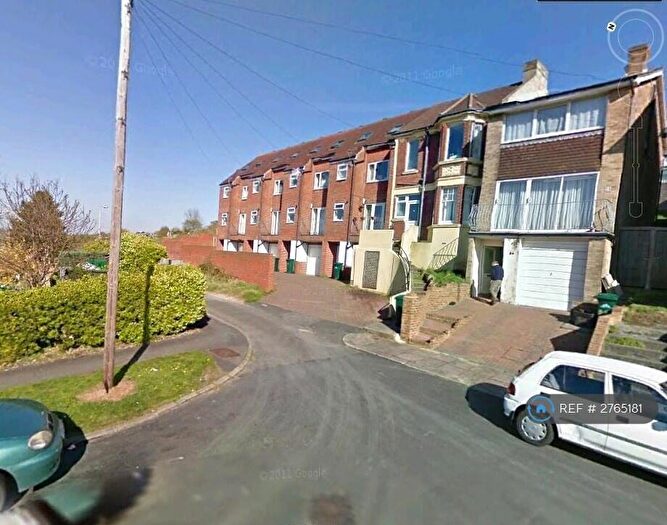 6 Bedroom Terraced House To Rent In Nesbitt Road, Brighton, BN2