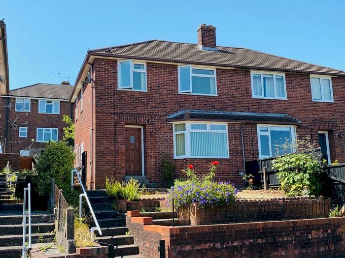3 Bedroom Semi-Detached House To Rent In Whitecross, HR4
