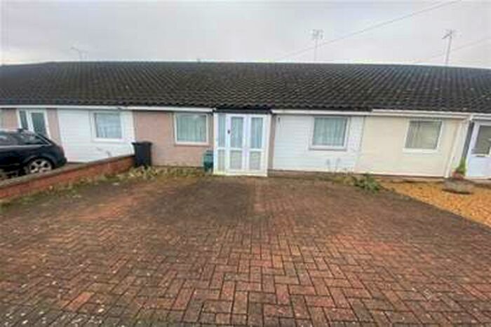 2 Bedroom Bungalow To Rent In Fairhaven, Yate, BS37