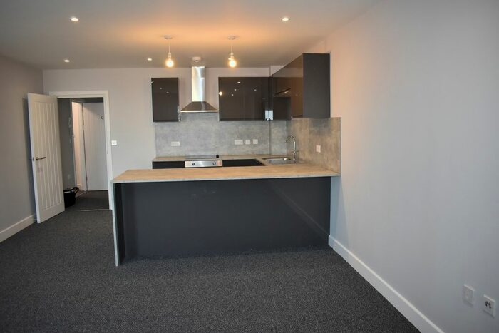 2 Bedroom Flat To Rent In Hall By The Sea Road, Margate, CT9