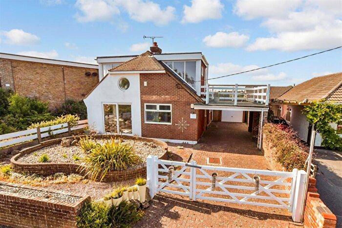 4 Bedroom Detached Bungalow For Sale In Capel-Le-Ferne, Capel-Le-Ferne, Folkestone, Kent, CT18