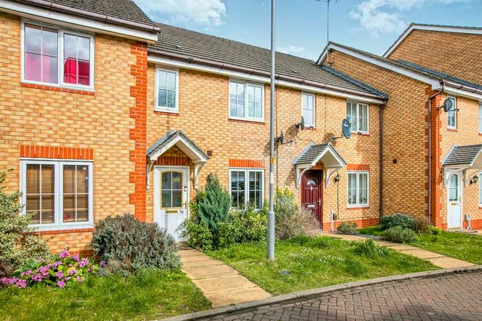 3 Bedroom House To Rent In Lomond Way, Stevenage, Hertfordshire, SG1