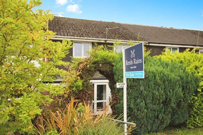 2 Bedroom Apartment For Sale In Caldy Road, Handforth, Wilmslow, Cheshire, SK9