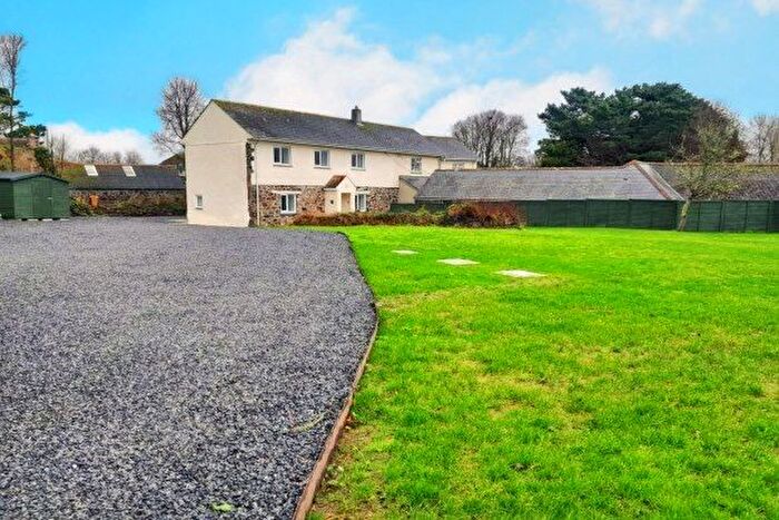 3 Bedroom Property To Rent In Ruan Minor, Helston, TR12