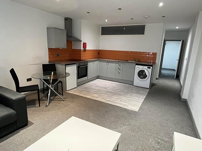 1 Bedroom Apartment To Rent In St Peters House, Doncaster, DN1