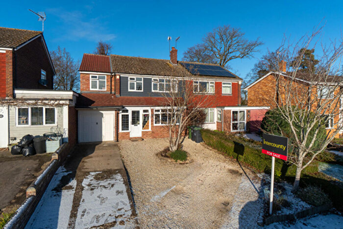 4 Bedroom Semi Detached House For Sale In Rainsford Road, Stansted, Essex, CM24