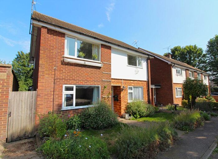 2 Bedroom Flat For Sale In Lavender Court, Baldock, SG7