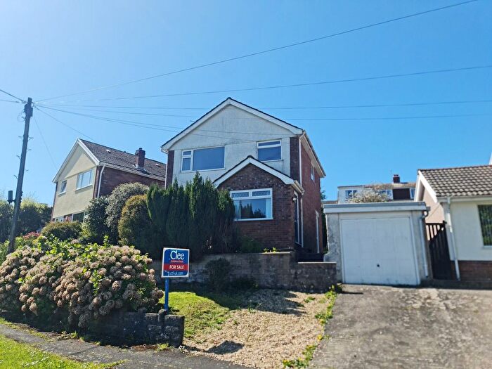 3 Bedroom Detached House For Sale In Lundy Drive, West Cross, Swansea, City And County Of Swansea., SA3