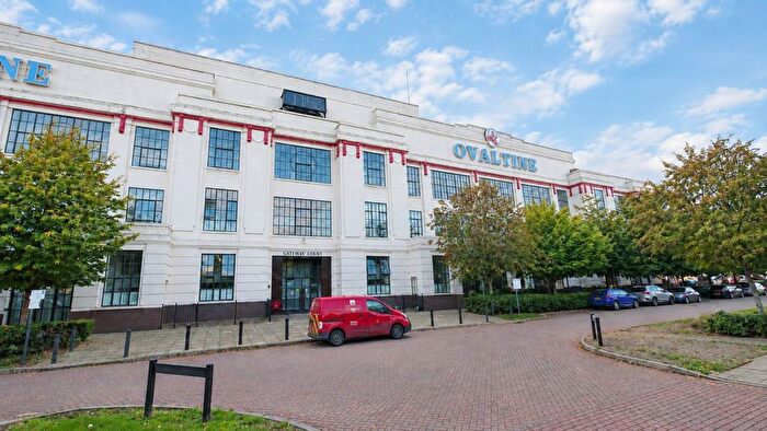 2 Bedroom Flat To Rent In Ovaltine Court, Ovaltine Drive, WD4